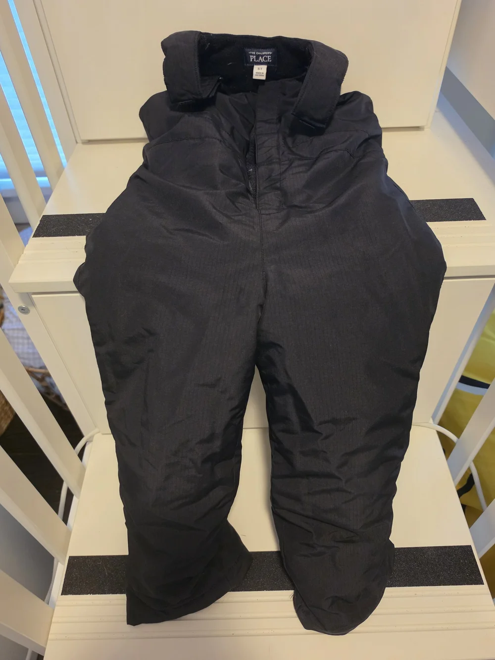 The Children's Place Black Insulated Snow Bibs 5T